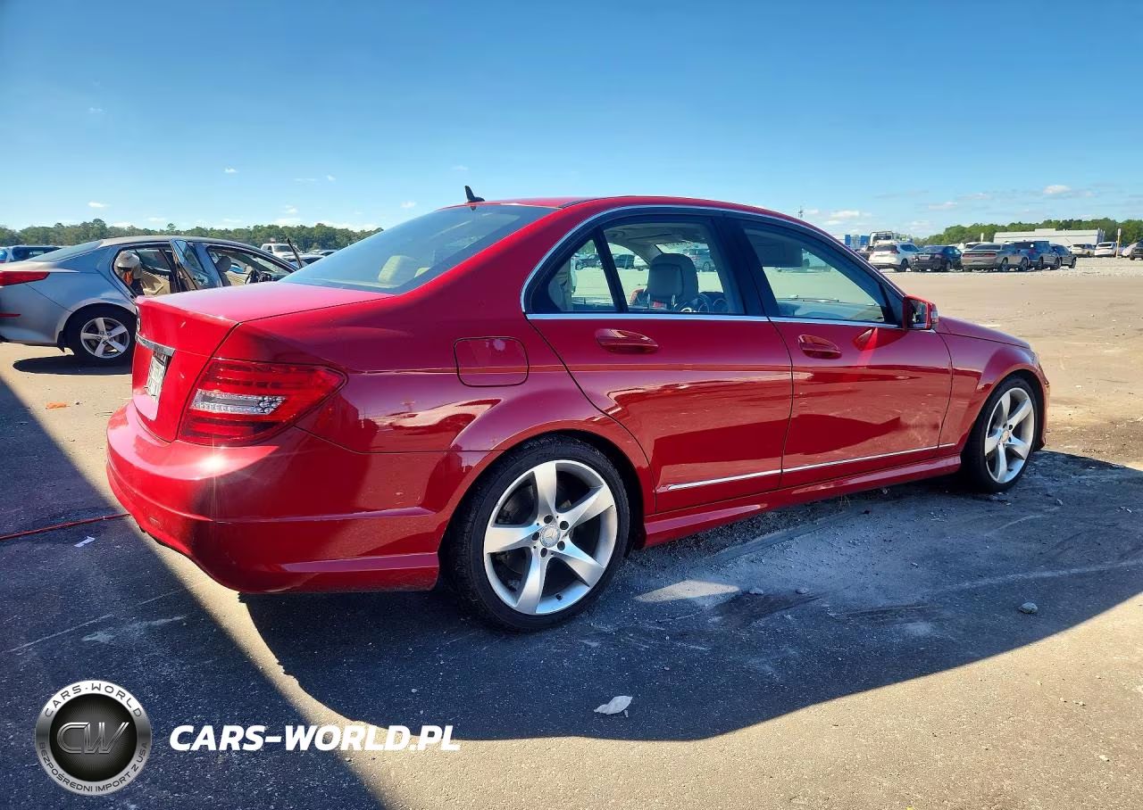 2014 Mercedes-Benz C 250 VIN:WDDGF4HB8EA965416 - 3