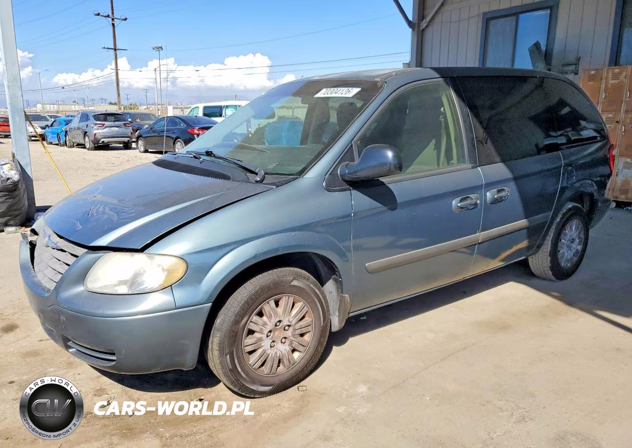 2007 Chrysler Town & Country Lx