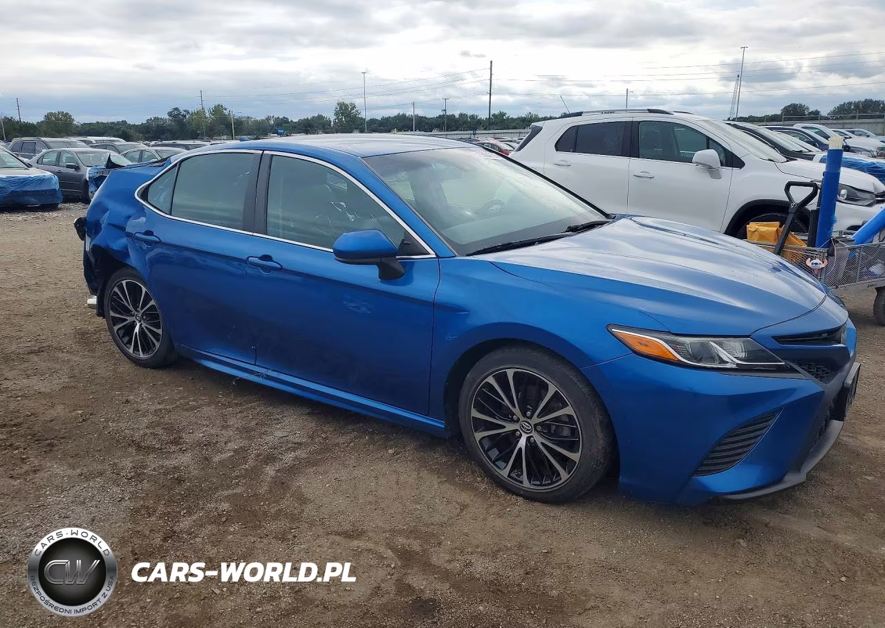 2019 Toyota Camrry VIN:4T1B11HK9KU194472 - 4