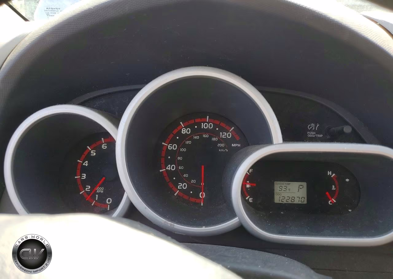 2010 Toyota Matrix Base VIN:2T1KU4EE0AC342757 - 9