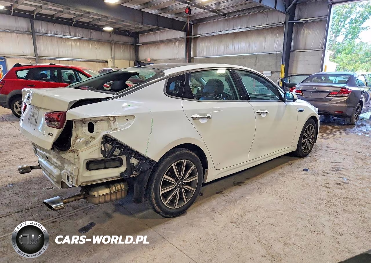 2019 Kia Optima Ex VIN:5XXGU4L16KG330001 - 3