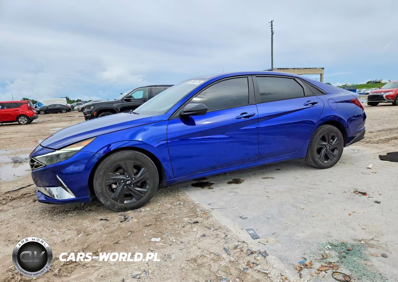 2022 Hyundai Elantra Sel