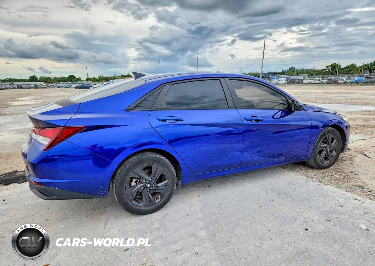 2022 Hyundai Elantra Sel VIN:KMHLM4AG0NU285055 - 3