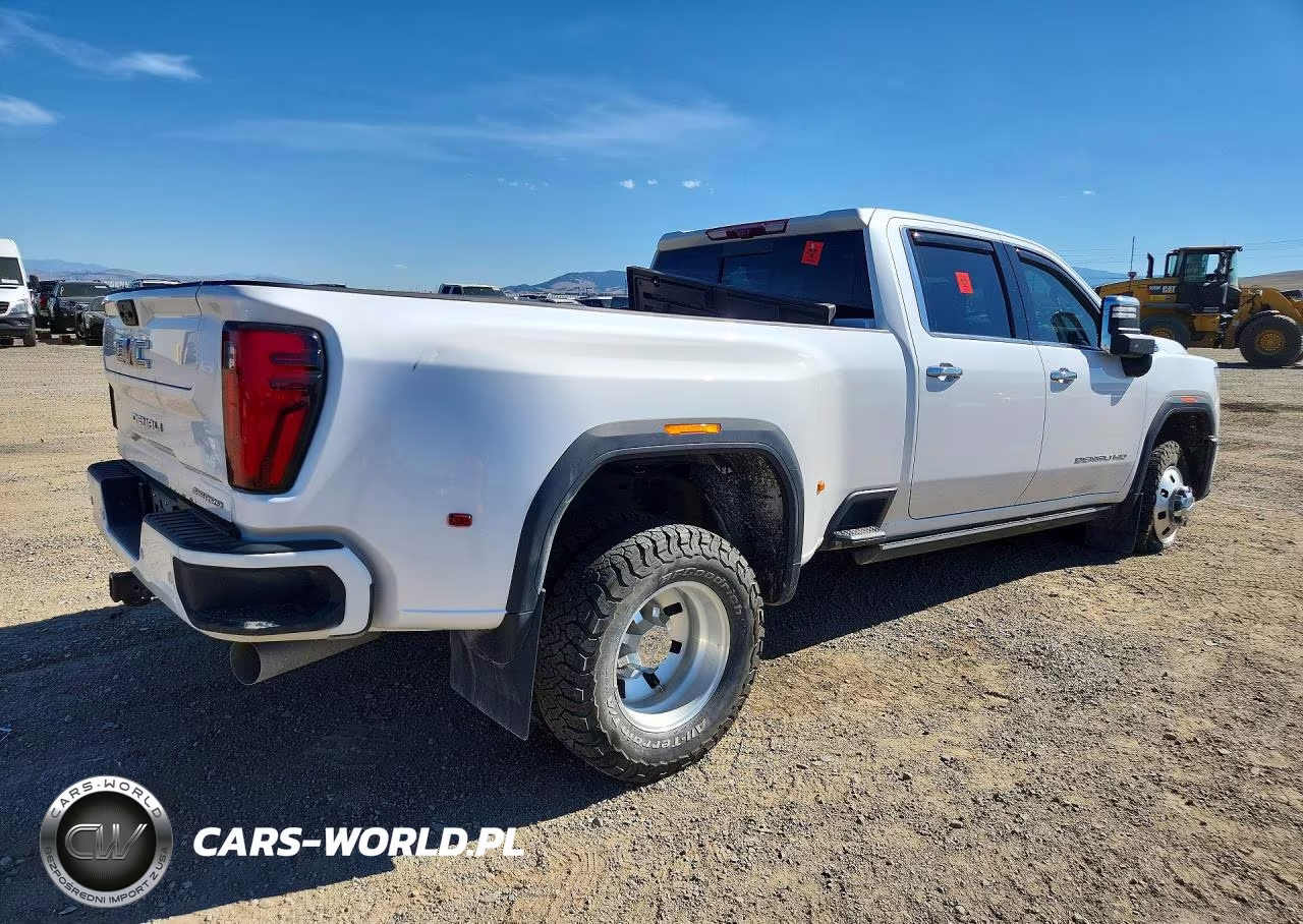 2024 GMC Sierra K3500 Denali VIN:1GT49WEY5RF113848 - 3