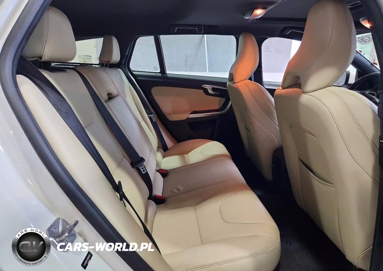 2017 Volvo V60 T5 Premier VIN:YV140MEK1H1361028 - 11