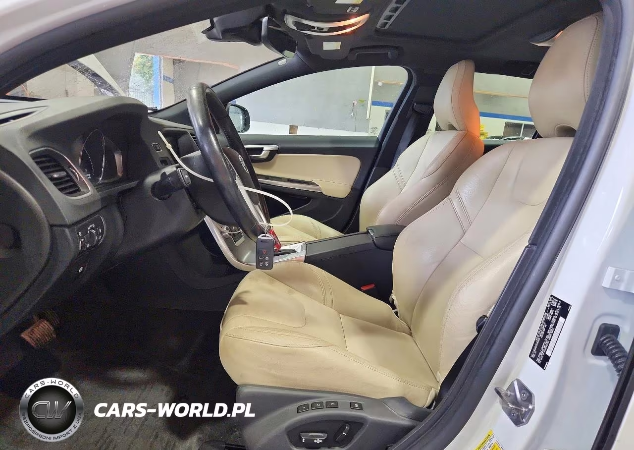 2017 Volvo V60 T5 Premier VIN:YV140MEK1H1361028 - 7