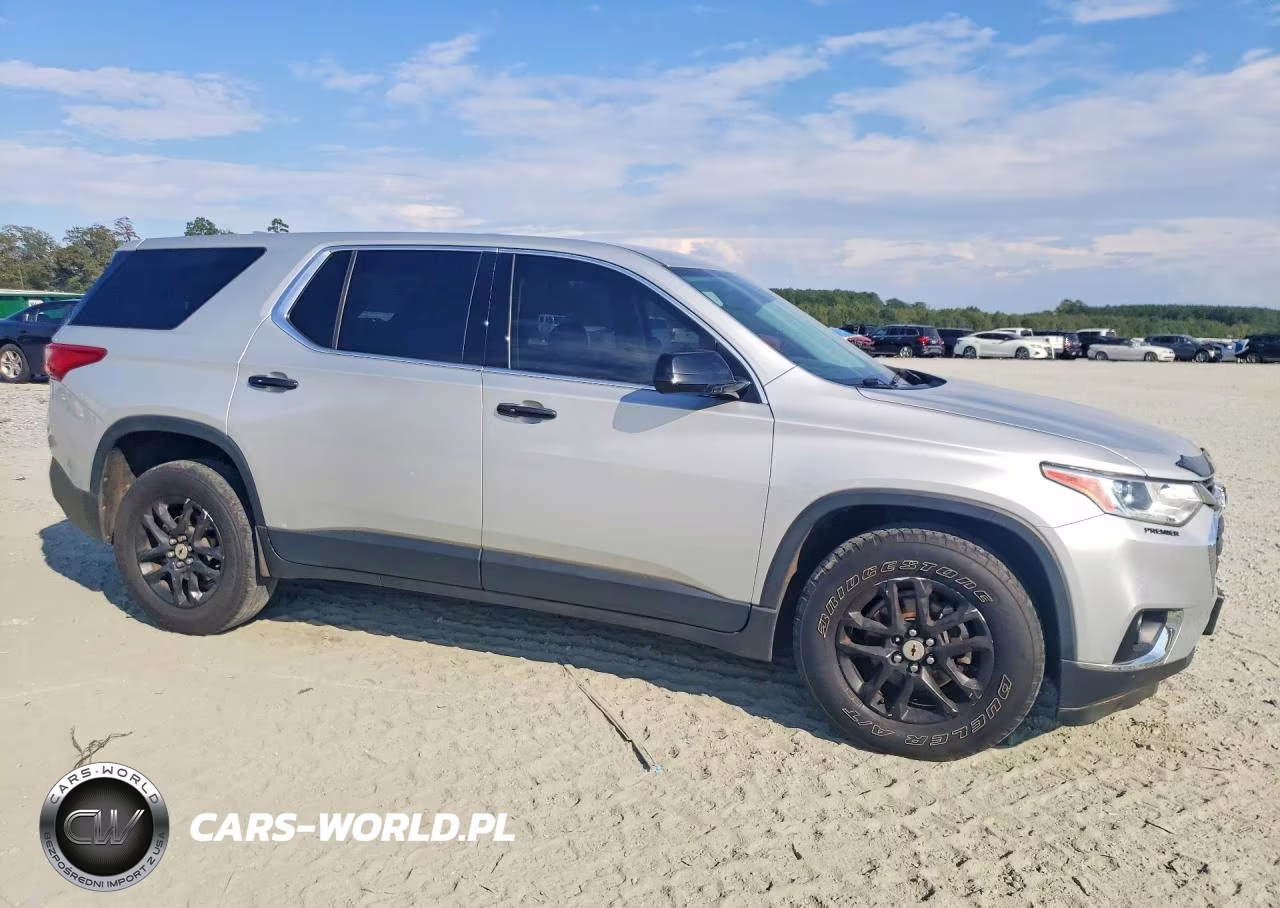 2020 Chevrolet Traverse Ls VIN:1GNERFKW0LJ116711 - 4