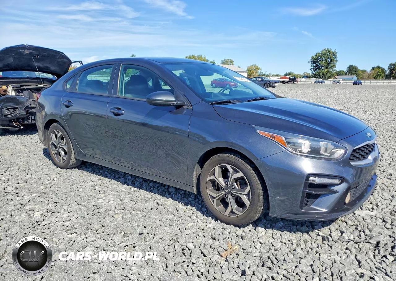 2021 Kia Forte Lxs VIN:3KPF24AD1ME263124 - 4