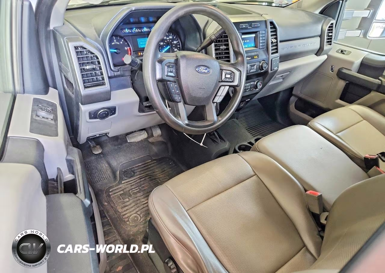 2019 Ford F550 Super Duty VIN:1FDUF5HY6KEF42664 - 8