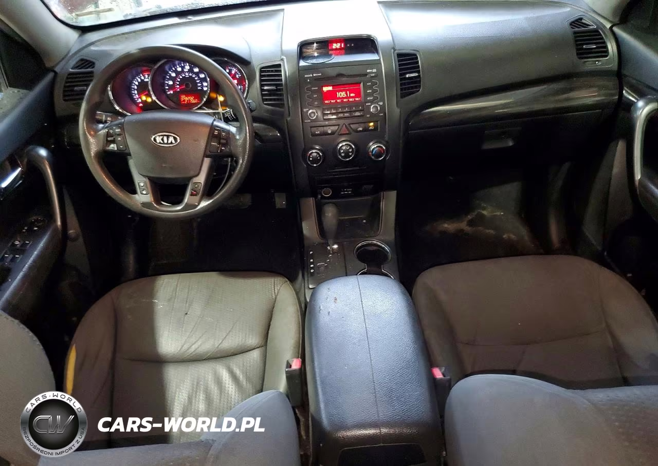 2013 Kia Sorento Lx VIN:5XYKT3A10DG399906 - 8