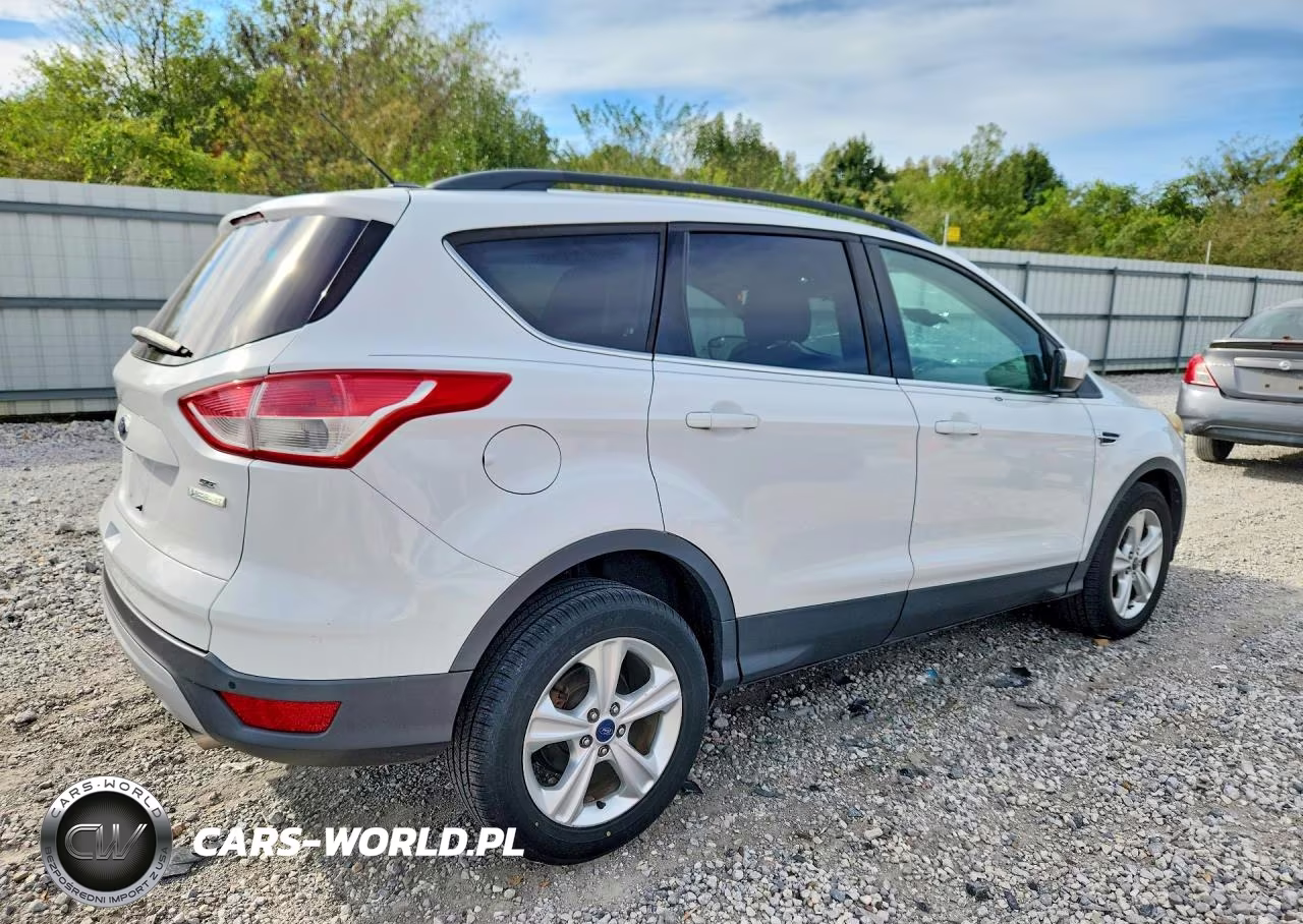 2015 Ford Escape Se VIN:1FMCU0GX9FUA39557 - 3