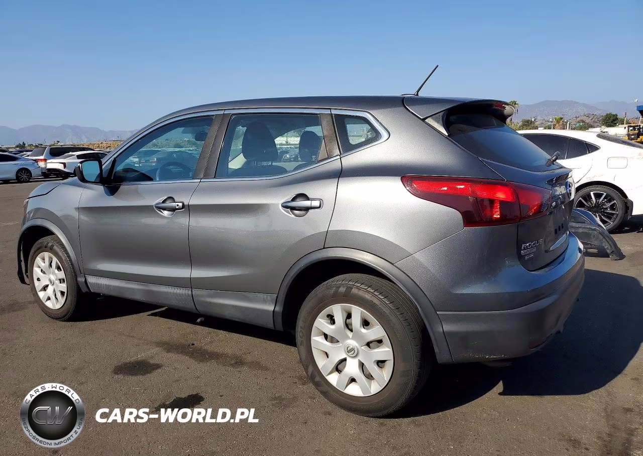 2018 Nissan Rogue Sport S VIN:JN1BJ1CP6JW160387 - 2