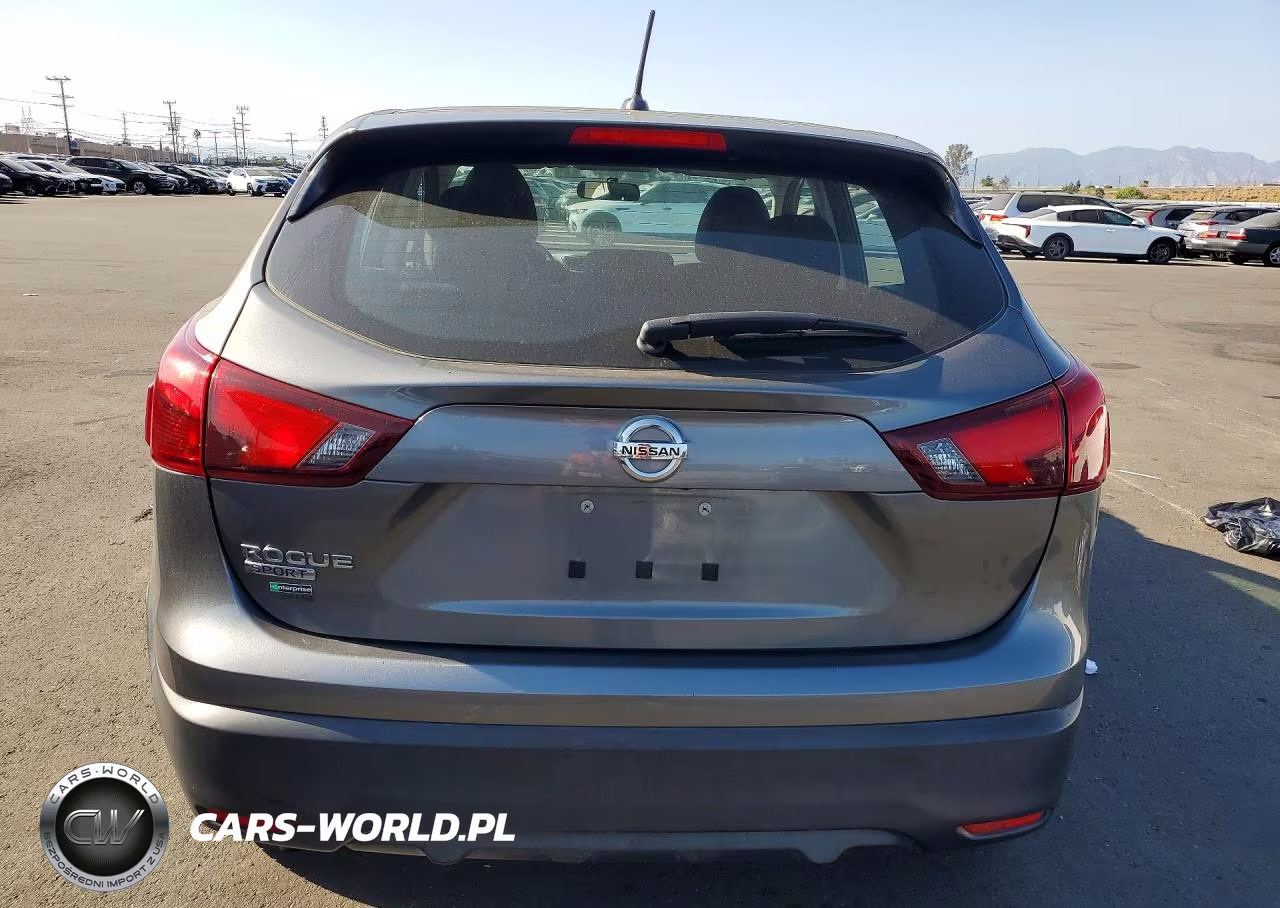 2018 Nissan Rogue Sport S VIN:JN1BJ1CP6JW160387 - 6