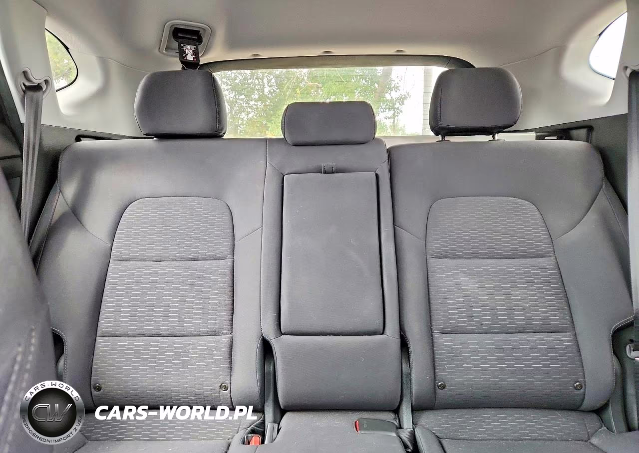 2020 Hyundai Tucson Value VIN:KM8J3CA41LU197820 - 10