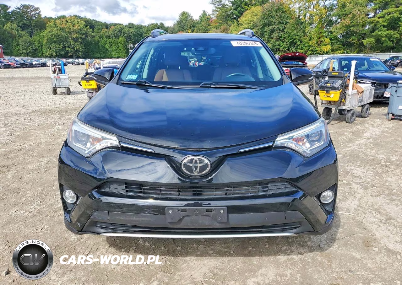 2018 Toyota Rav4 Limited VIN:2T3DFREV4JW763032 - 5