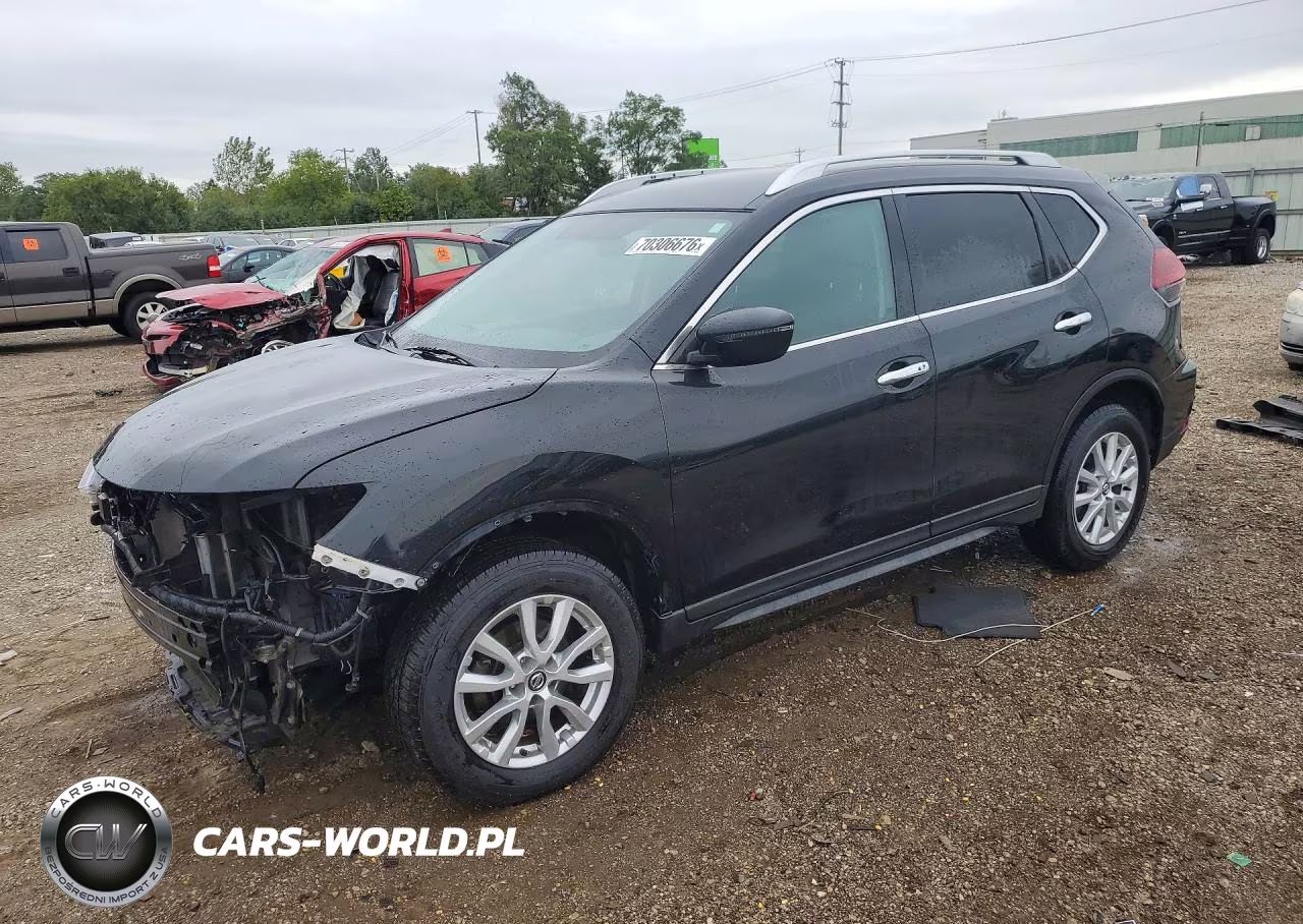 2018 Nissan Rogue Sv