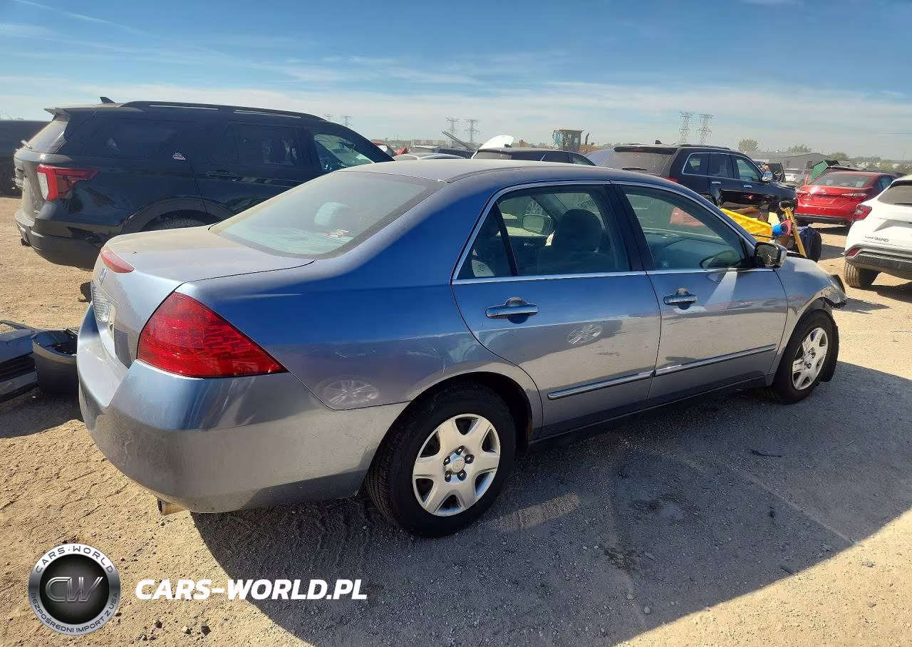 2007 Honda Accord Lx VIN:1HGCM56447A055226 - 3
