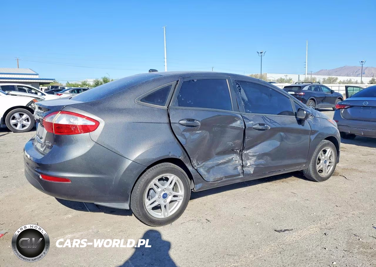 2019 Ford Fiesta Se VIN:3FADP4BJ5KM158317 - 3