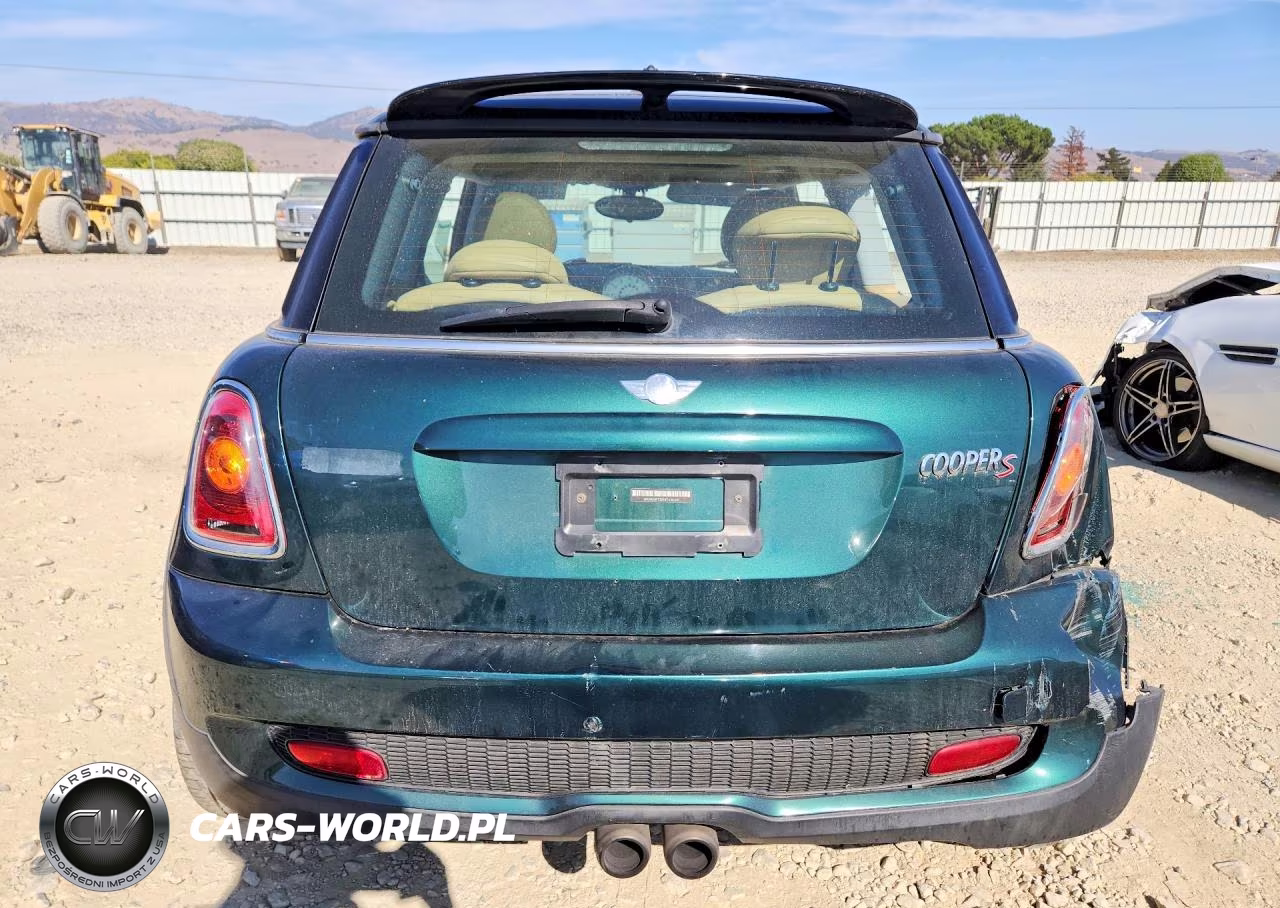 2008 Mini Cooper S VIN:WMWMF73598TV38705 - 6