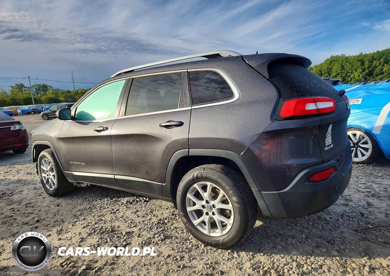 2017 Jeep Cherokee Latitude VIN:1C4PJMCB6HW564647 - 2