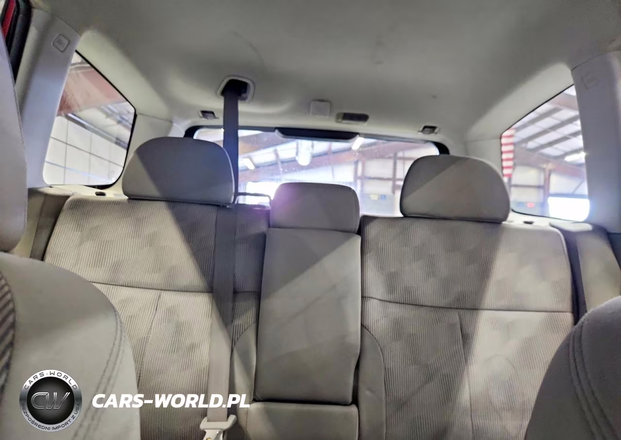 2010 Subaru Forester 2.5X VIN:JF2SH6AC7AH708215 - 10