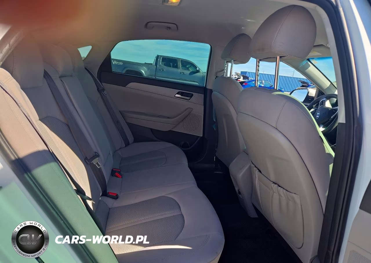 2019 Hyundai Sonata Se VIN:5NPE24AF7KH819474 - 10