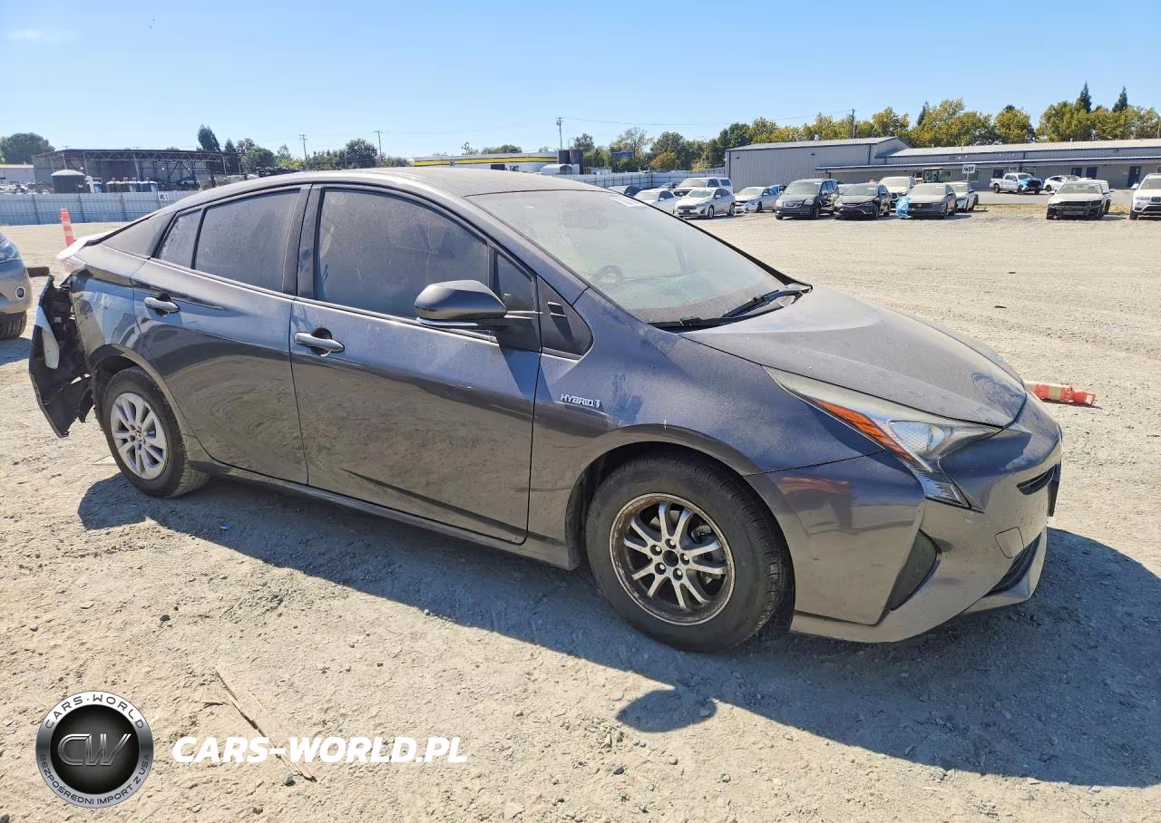 2016 Toyota Prius Two VIN:JTDKBRFU3G3018521 - 4