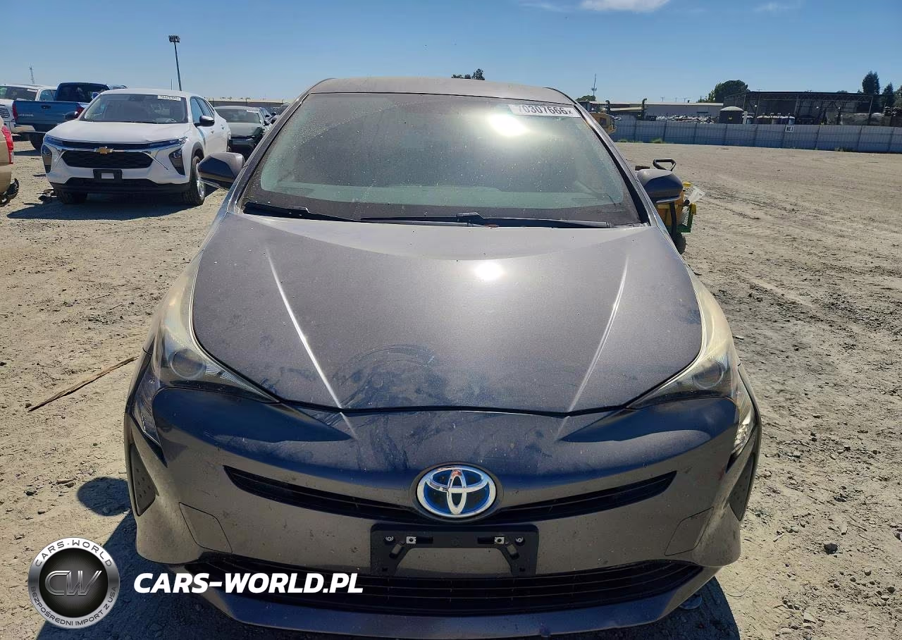 2016 Toyota Prius Two VIN:JTDKBRFU3G3018521 - 5
