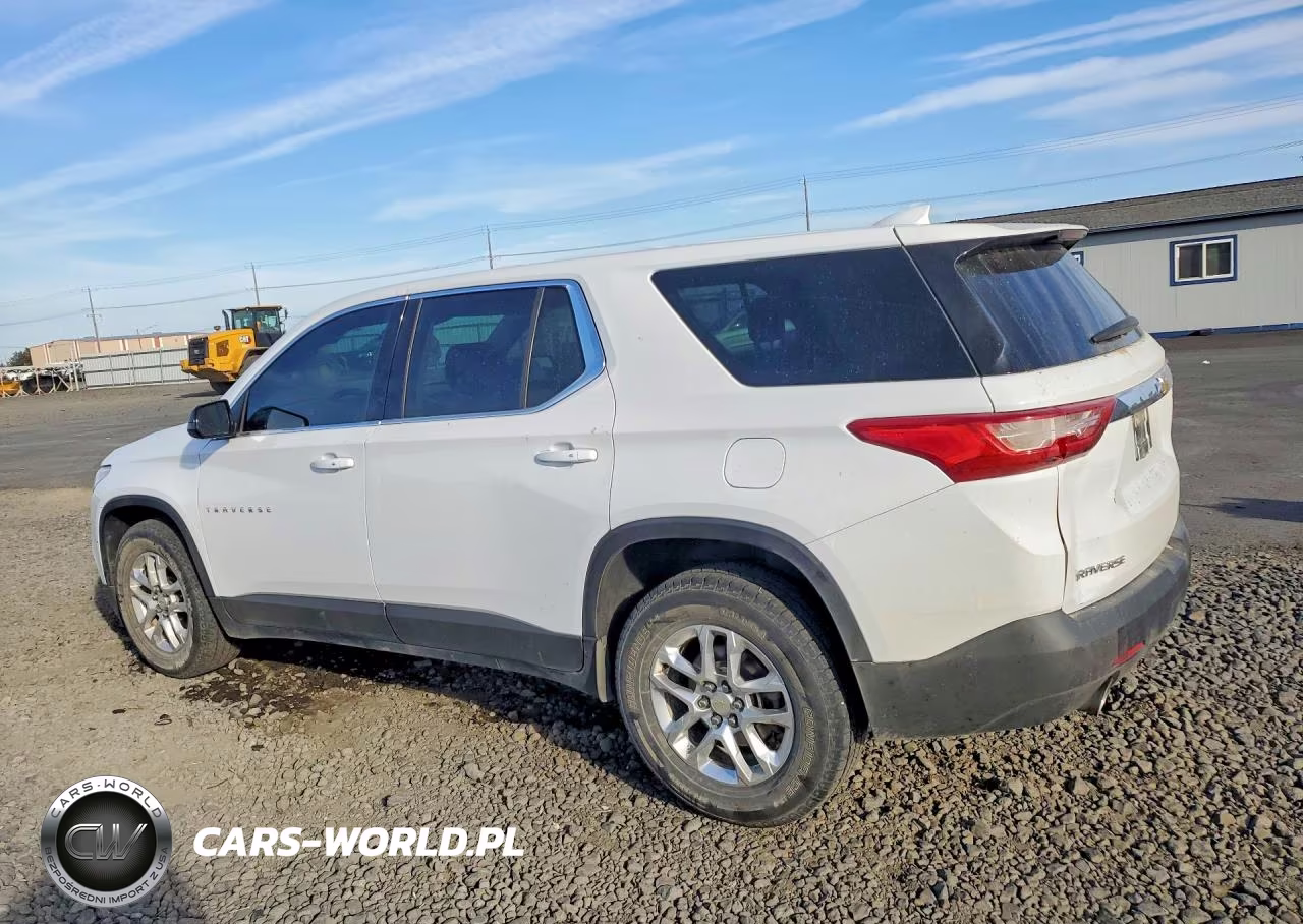 2018 Chevrolet Traverse L VIN:1GNEREKW1JJ146985 - 2