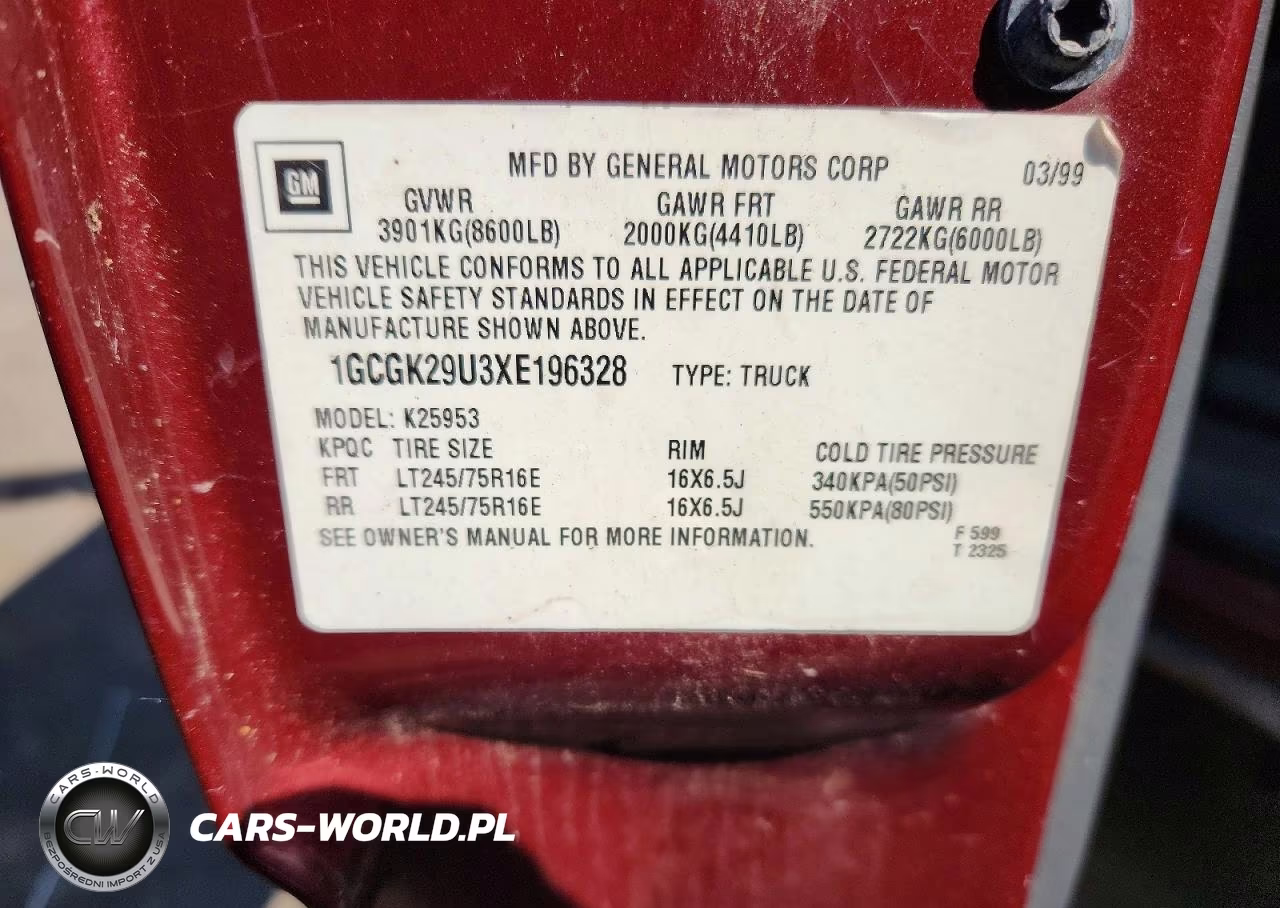 1999 Chevrolet Silverado K2500 VIN:1GCGK29U3XE196328 - 13