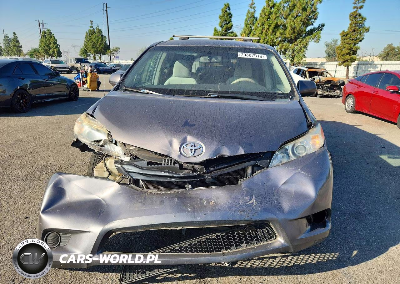 2014 Toyota Sienna Le VIN:5TDKK3DC2ES408433 - 5