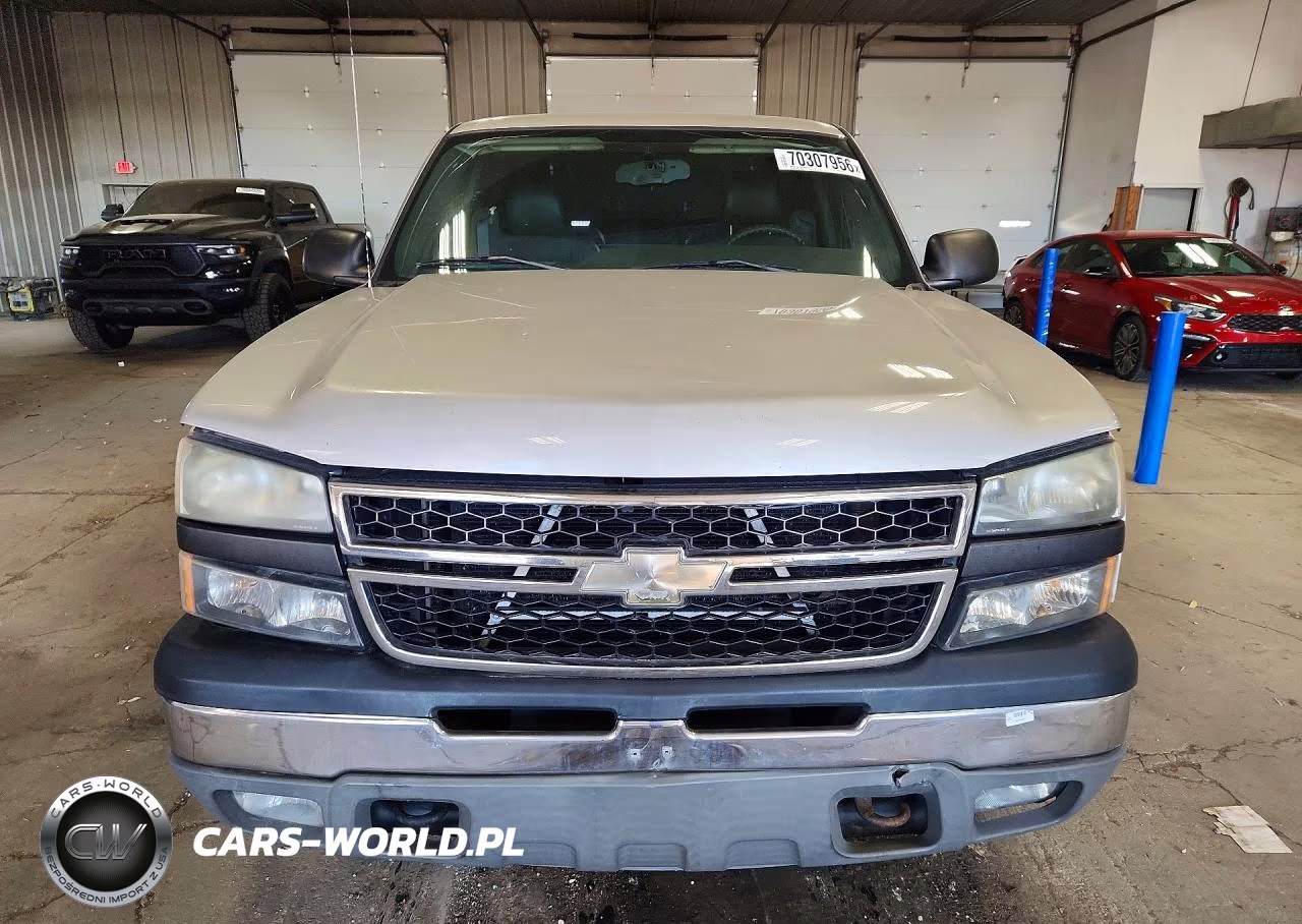 2006 Chevrolet Silverado C1500 VIN:3GCEC14X76G253136 - 5