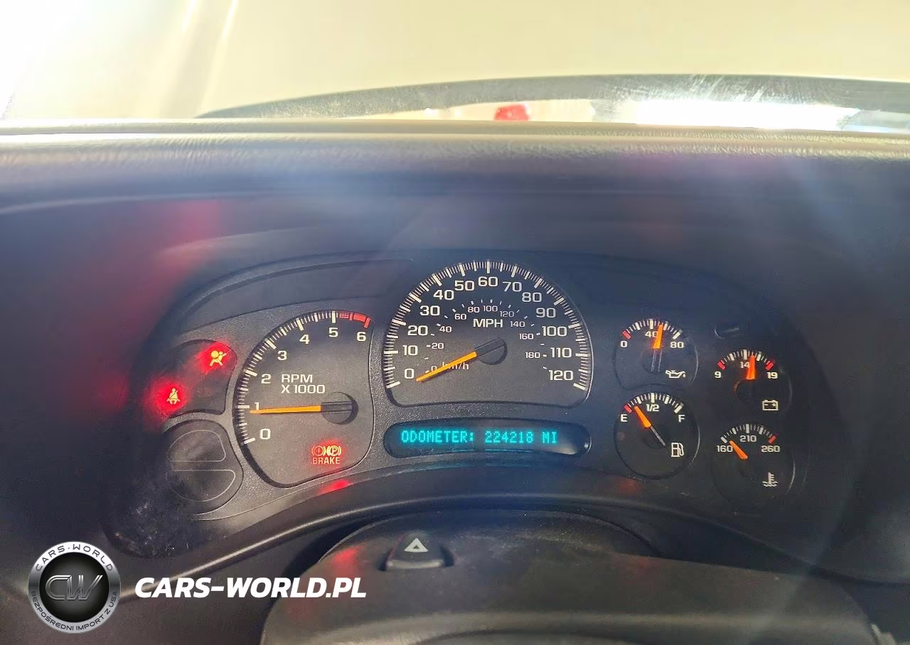 2006 Chevrolet Silverado C1500 VIN:3GCEC14X76G253136 - 9