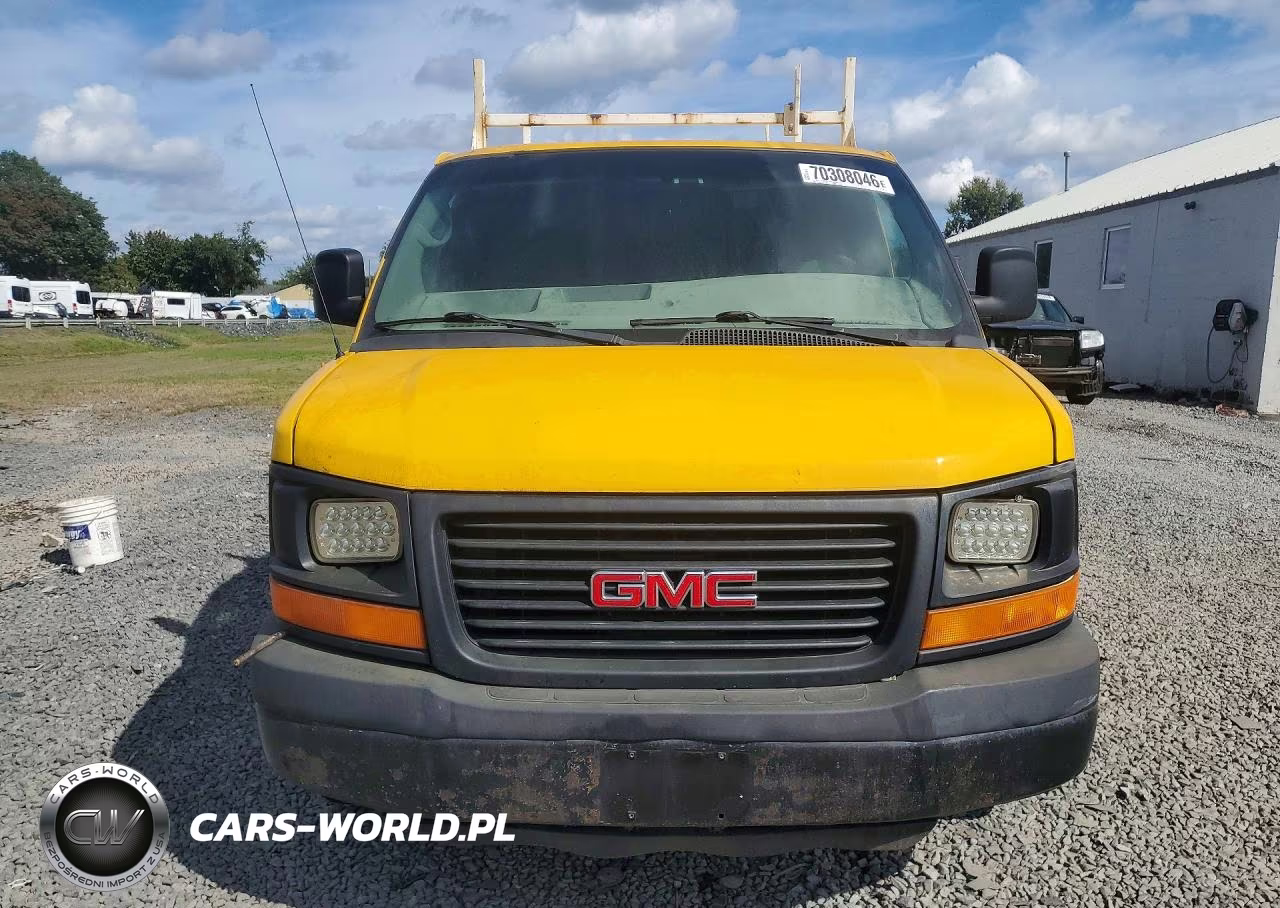 2010 GMC Savana G3500 VIN:1GT2GUBA1A1901410 - 5