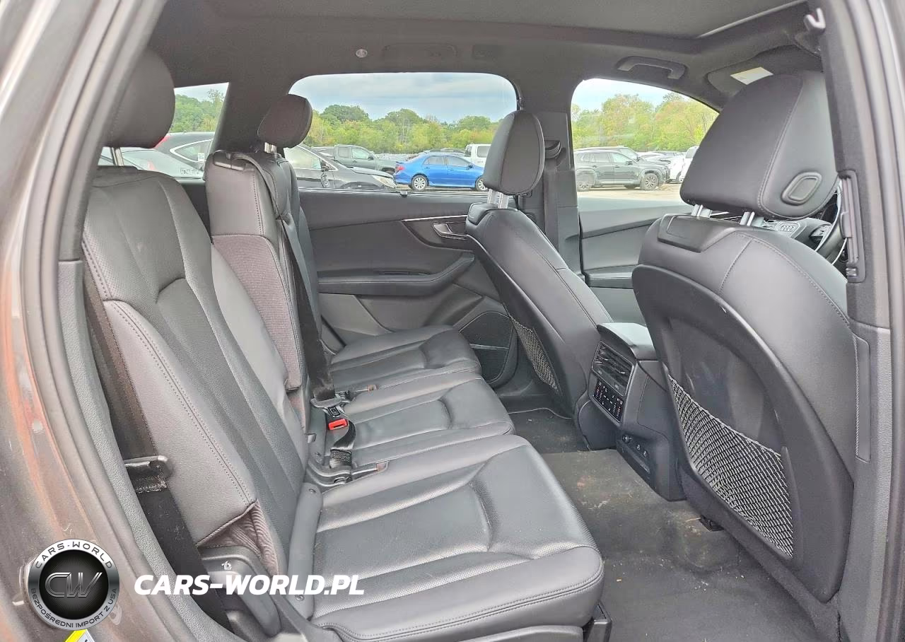 2022 Audi Q7 Premium Plus VIN:WA1LXBF73ND015708 - 10