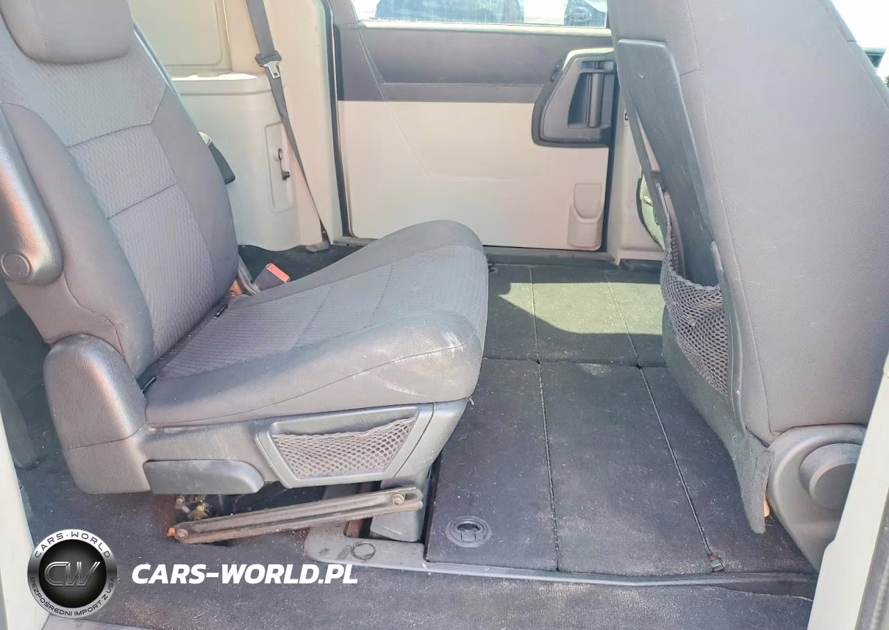2010 Dodge Grand Caravan Hero VIN:2D4RN3D1XAR447586 - 11