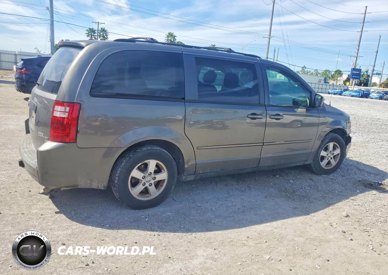 2010 Dodge Grand Caravan Hero VIN:2D4RN3D1XAR447586 - 3