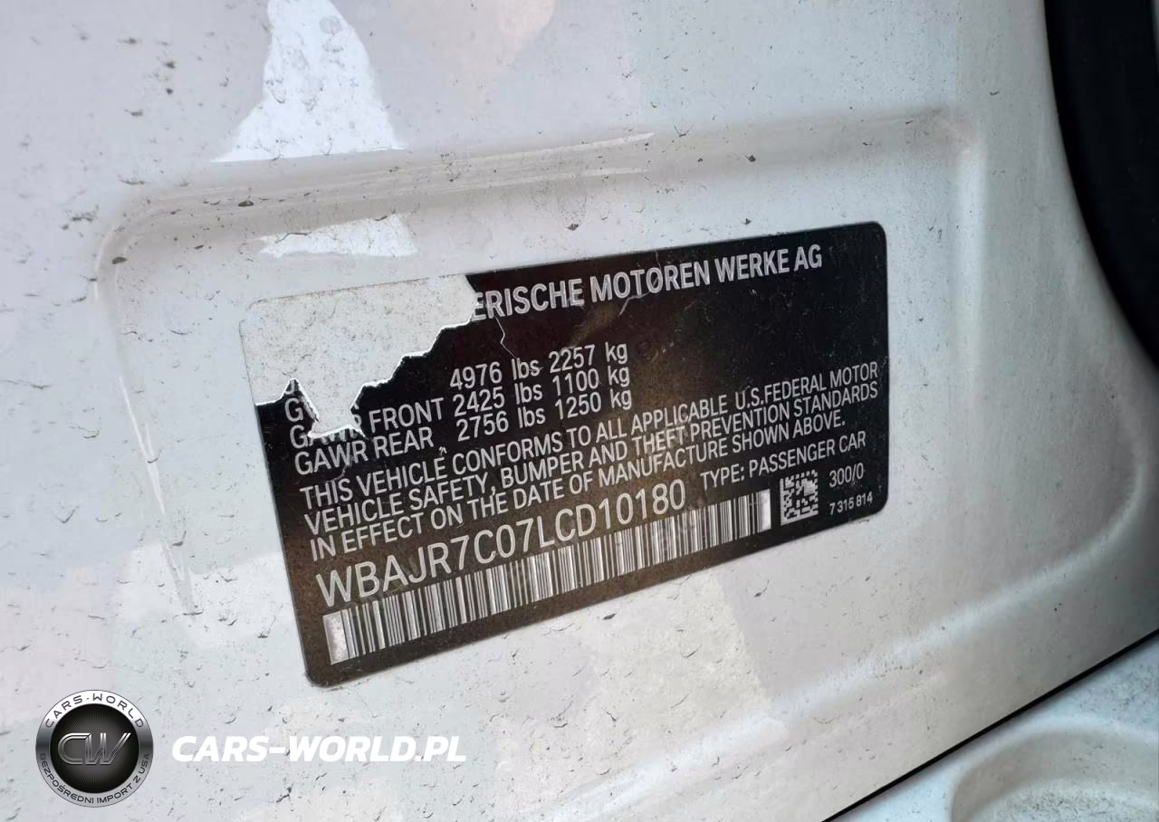 2020 BMW 530 Xi VIN:WBAJR7C07LCD10180 - 10
