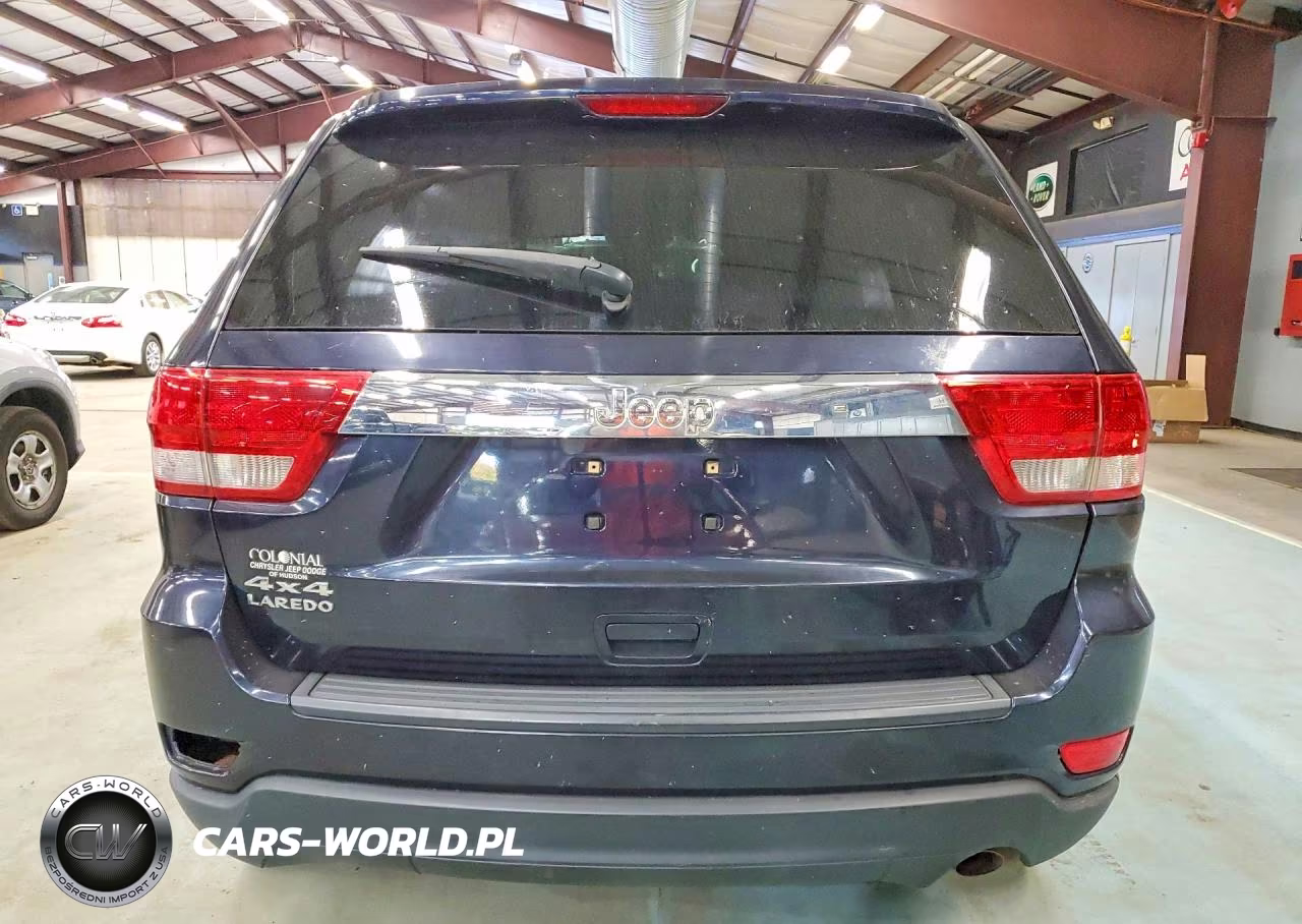 2011 Jeep Grand Cherokee Laredo VIN:1J4RR4GG3BC523323 - 6