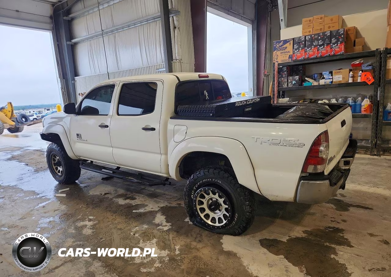 2013 Toyota Tacoma V6 VIN:3TMLU4EN8DM112366 - 2