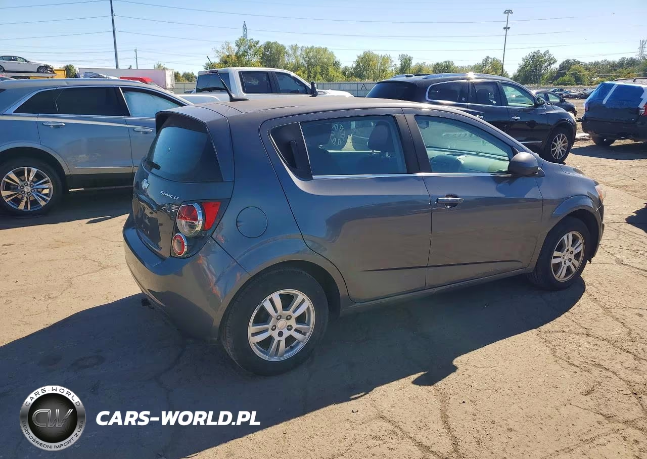 2013 Chevrolet Sonic Lt VIN:1G1JC6SH4D4117041 - 3