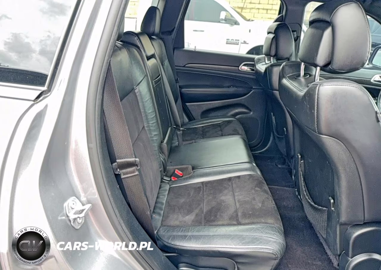 2018 Jeep Grand Cherokee Laredo VIN:1C4RJFAG4JC211706 - 6