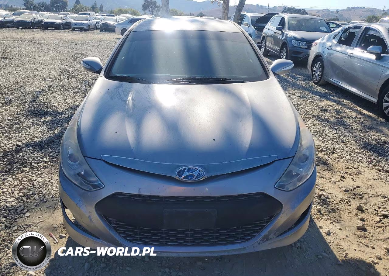 2013 Hyundai Sonata Hybrid VIN:KMHEC4A49DA065107 - 5