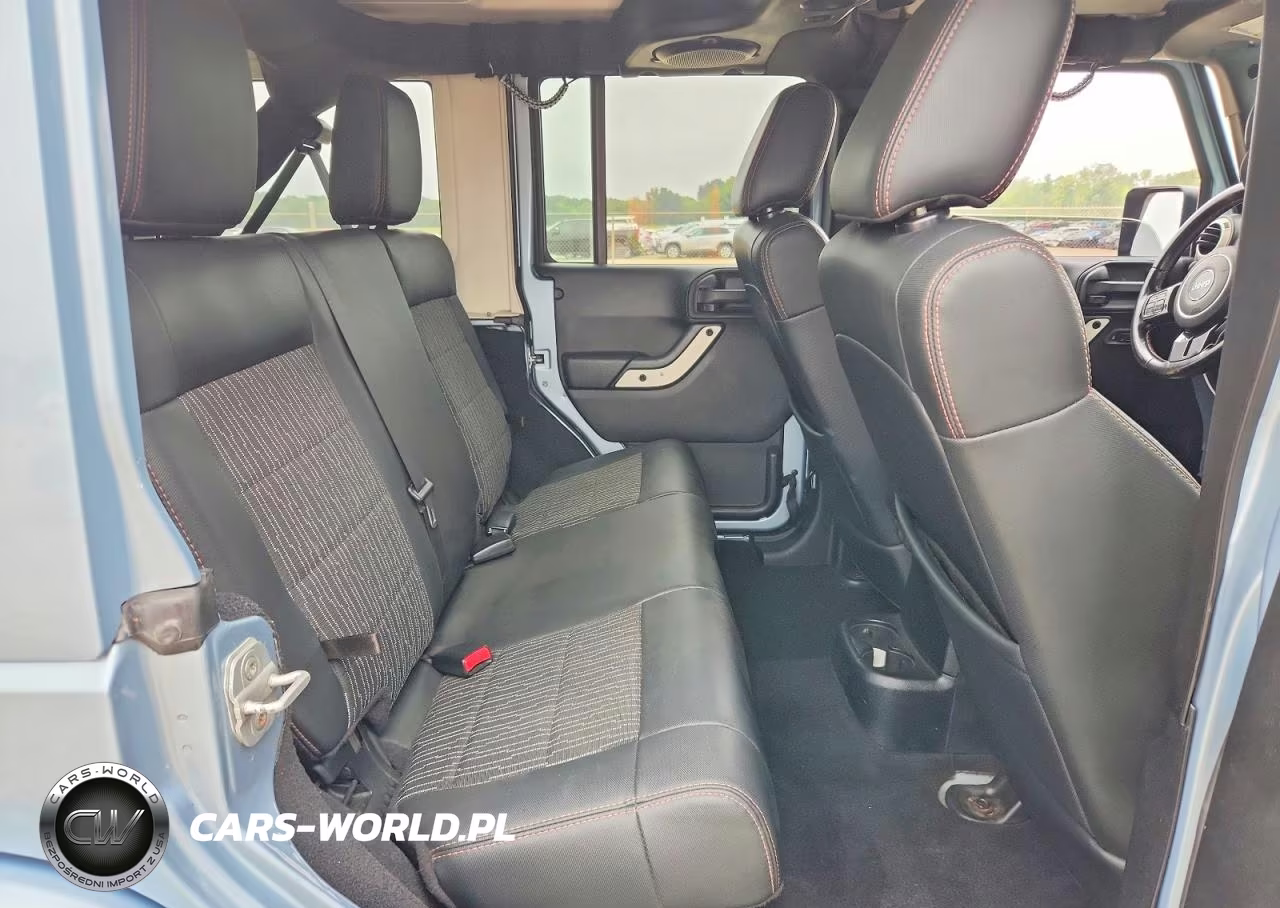 2012 Jeep Wrangler Unlimited Sahara VIN:1C4BJWEG6CL148655 - 11
