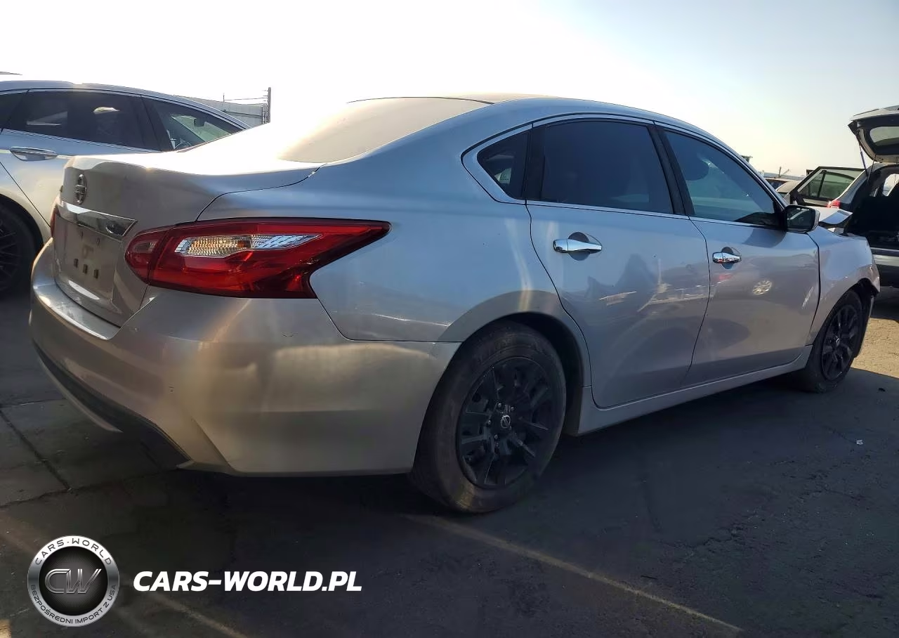 2016 Nissan Altima 2.5 S VIN:1N4AL3AP0GC217104 - 3