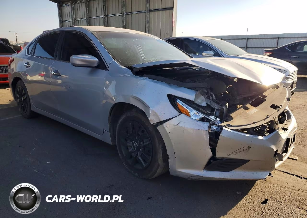 2016 Nissan Altima 2.5 S VIN:1N4AL3AP0GC217104 - 4