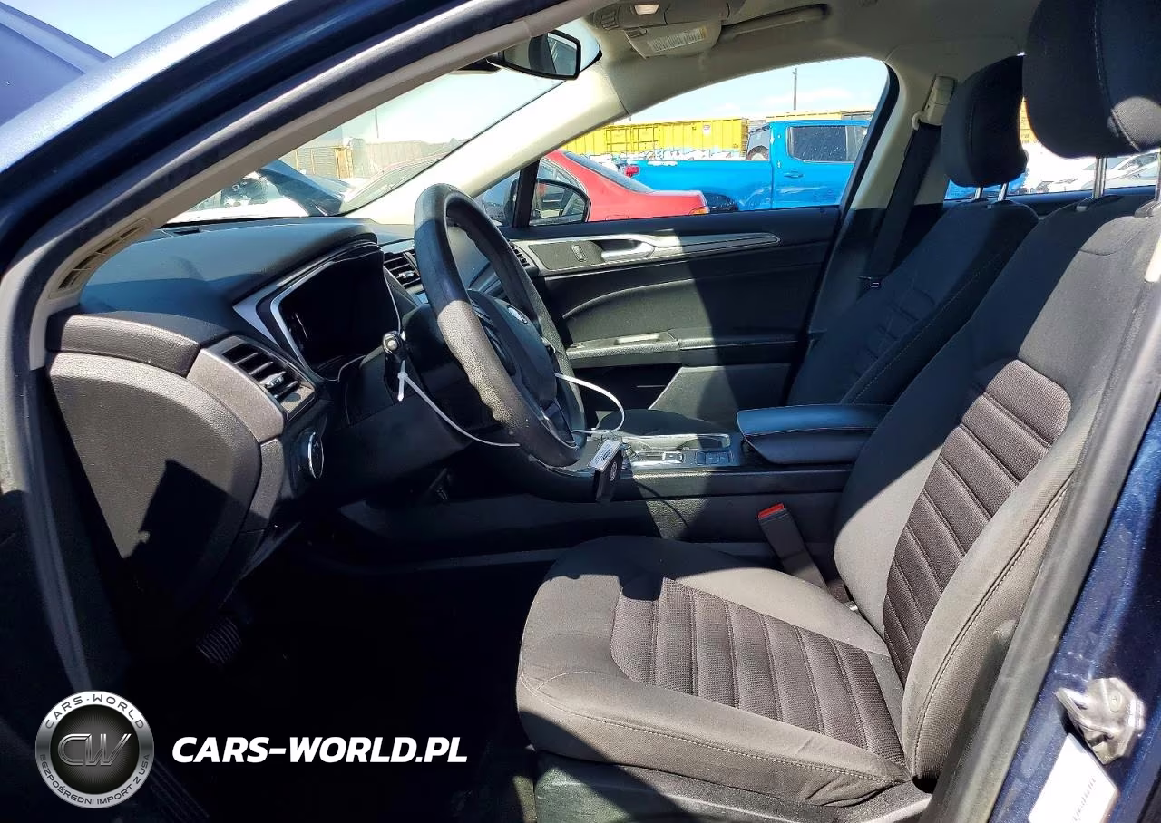 2019 Ford Fusion Se VIN:3FA6P0LU5KR174420 - 7