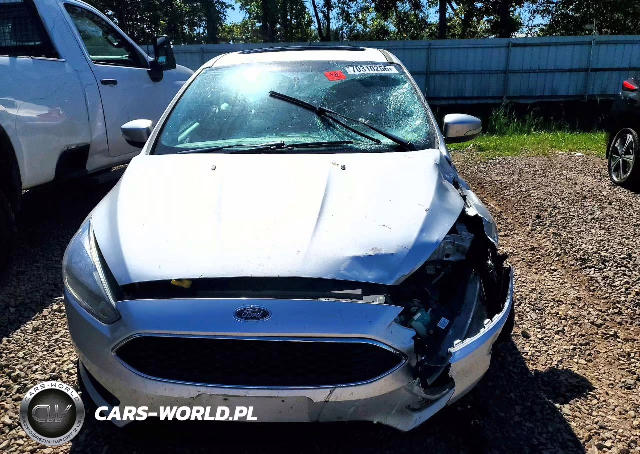 2018 Ford Focus Sel VIN:1FADP3M26JL317135 - 5