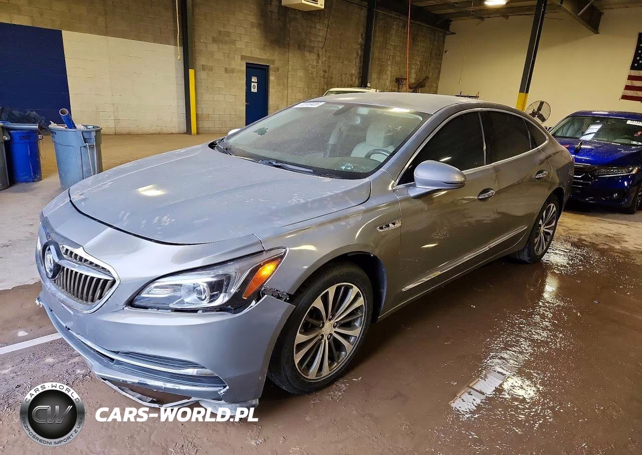 2017 Buick Lacrosse Essence VIN:1G4ZP5SS2HU145605 - 1