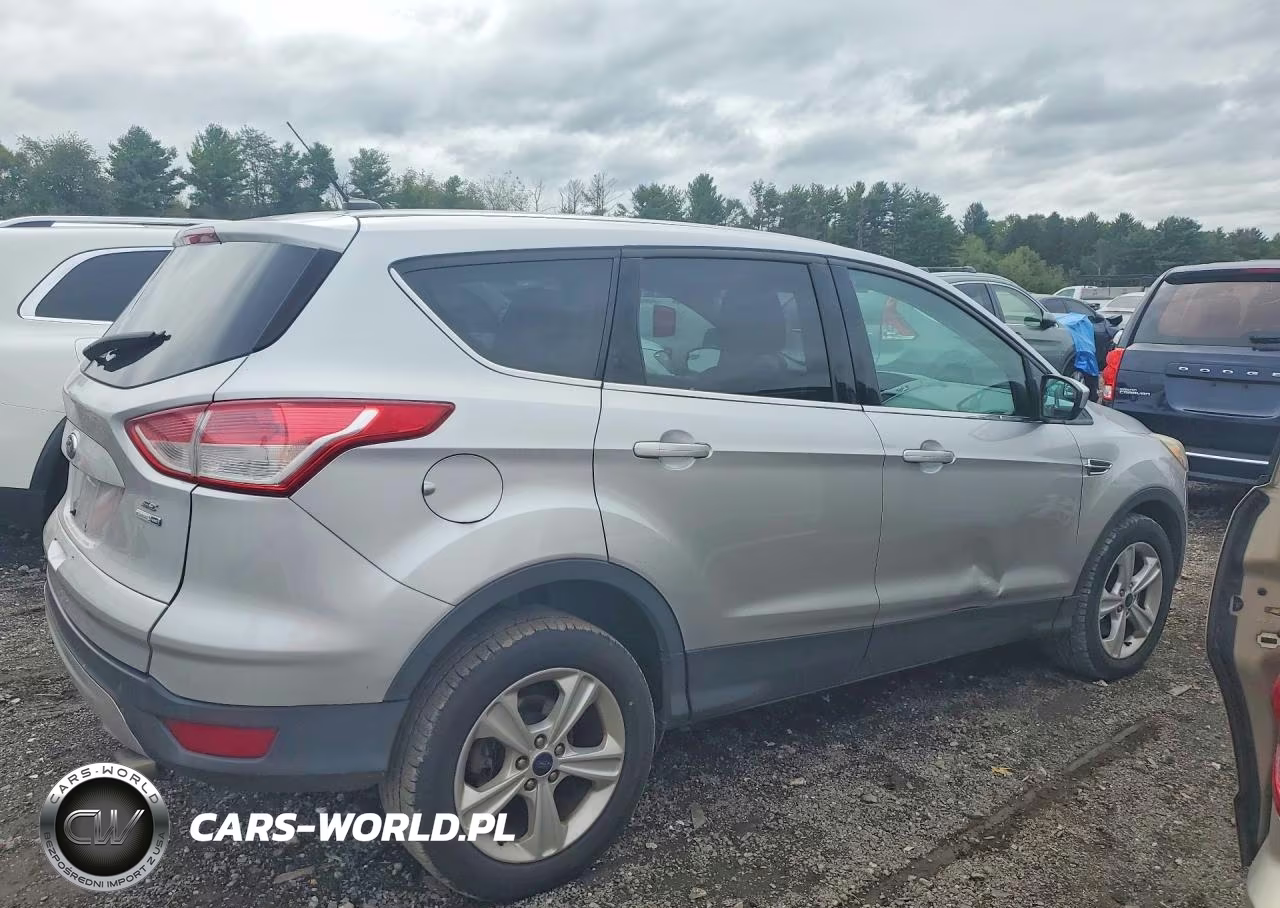 2015 Ford Escape Se VIN:1FMCU9G92FUA83468 - 3